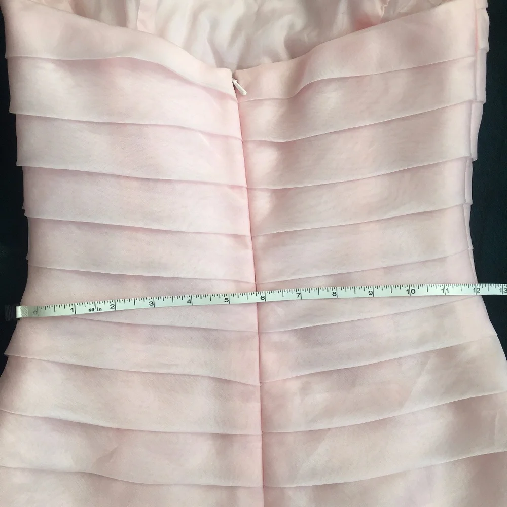 Pretty marshmallow pink layered mini boobtube formal dress. Small - Picture 3 of 6